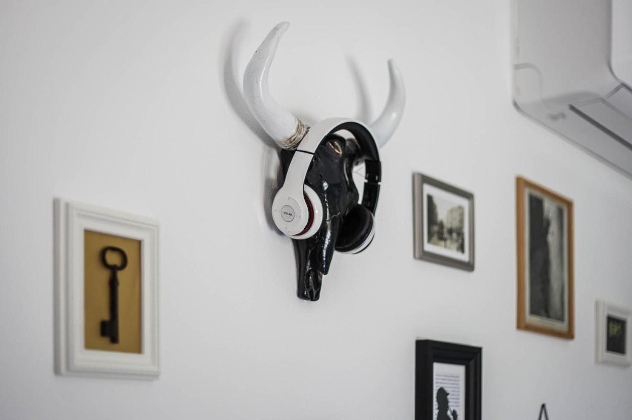 Sherlock'S Holidays Boutique Rooms Portorož Buitenkant foto